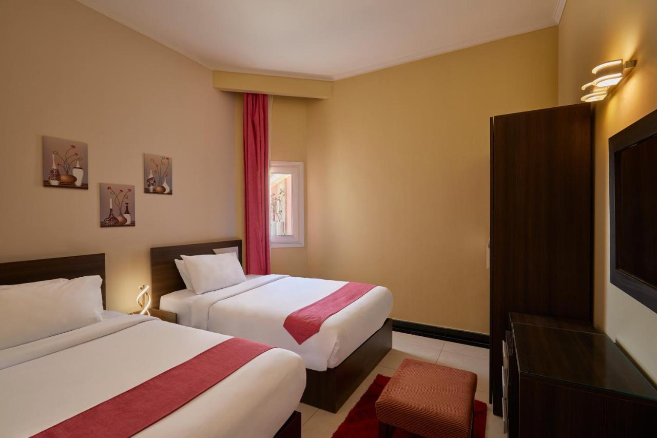 Golden Ocean Marina Hotel El Alamein Exteriör bild